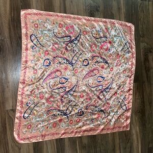 Paisley Patterned Silky Scarf
